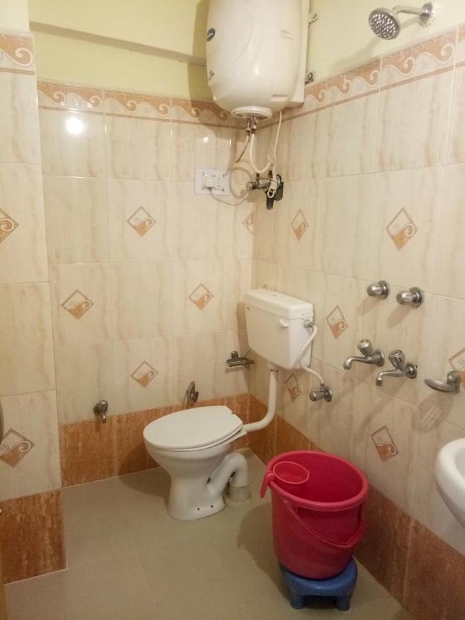 Hotel Gyespa Kyelang Экстерьер фото