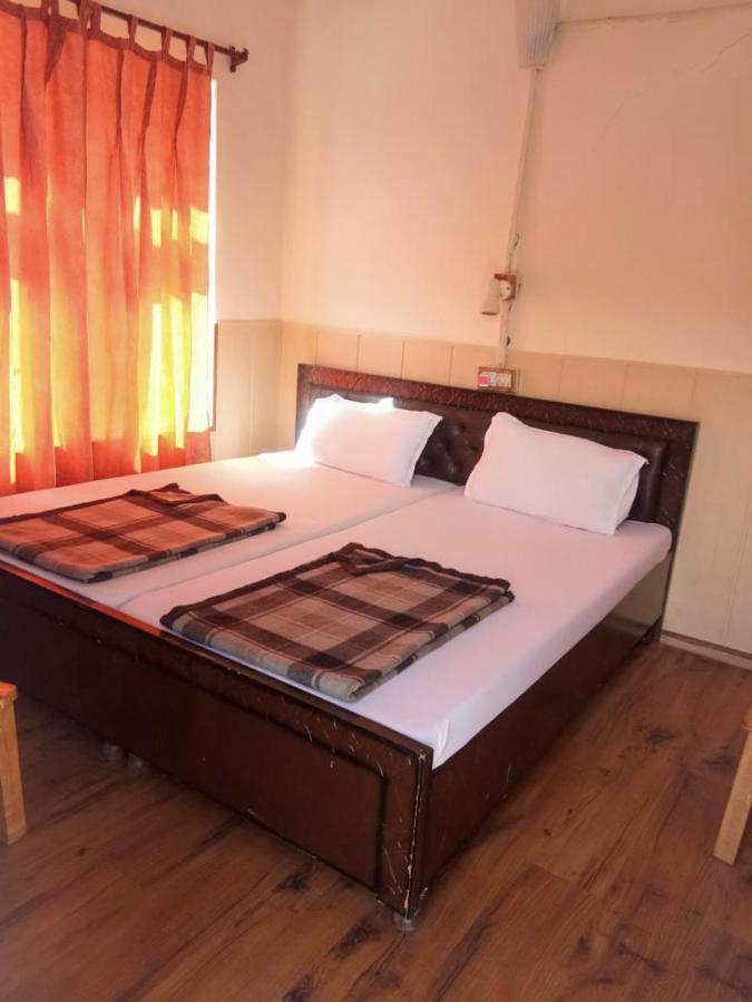 Hotel Gyespa Kyelang Экстерьер фото